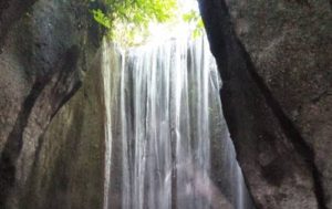 Bali Tukad Cepung Waterfall & Kintamani Tour - LTP 02022019